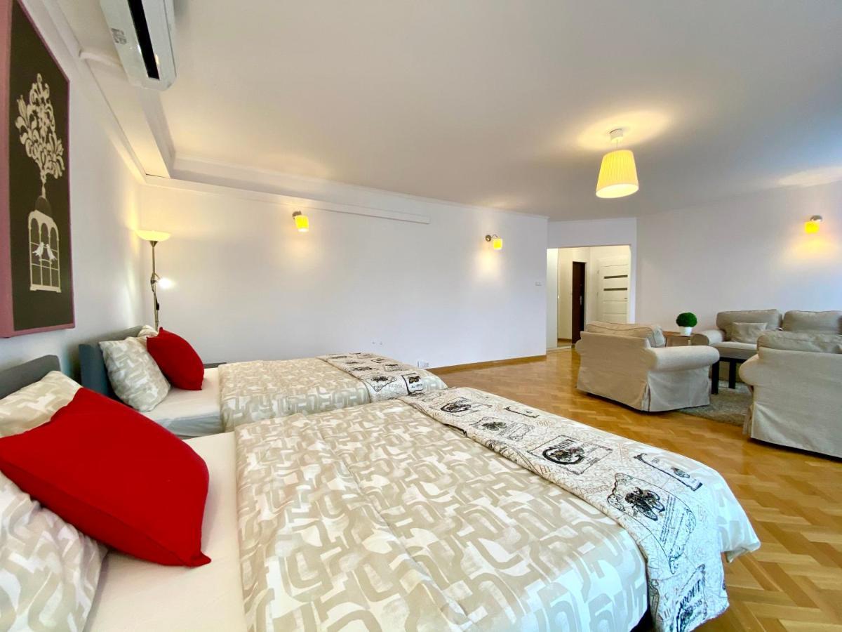 Center Warsaw - Apartmenty Jana Pawla II Dış mekan fotoğraf